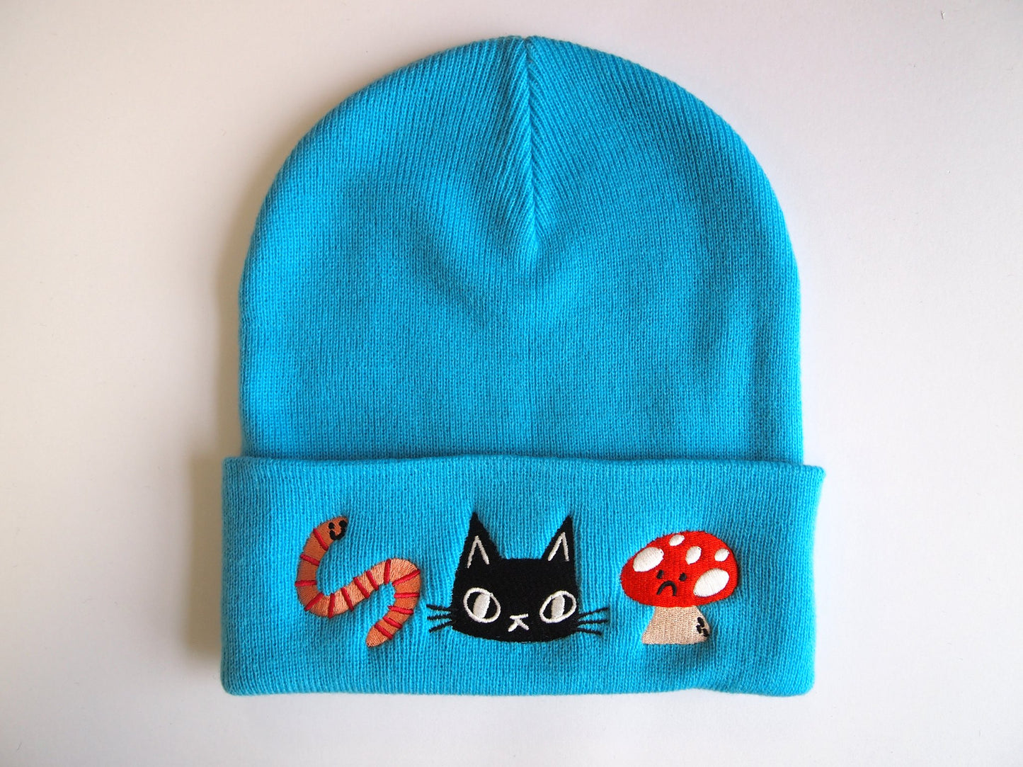 68de2f7800ddcb1087155c2d_beanie-wormblue-8_1764773277210.jpg