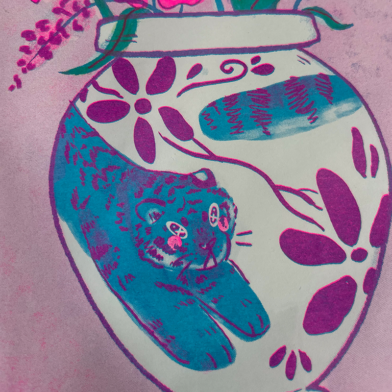 68de2f7800ddcb1087155c2d_riso-tigervase-3_1761143863327.png