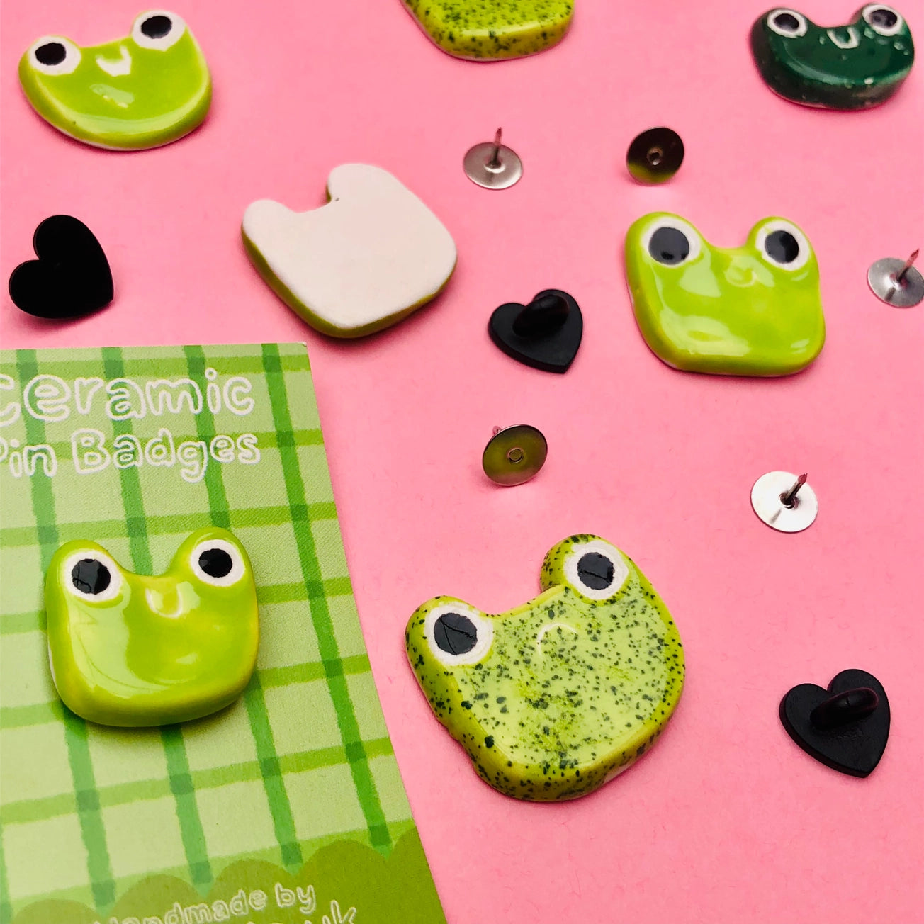 Wholesale Frog Ceramic Badge