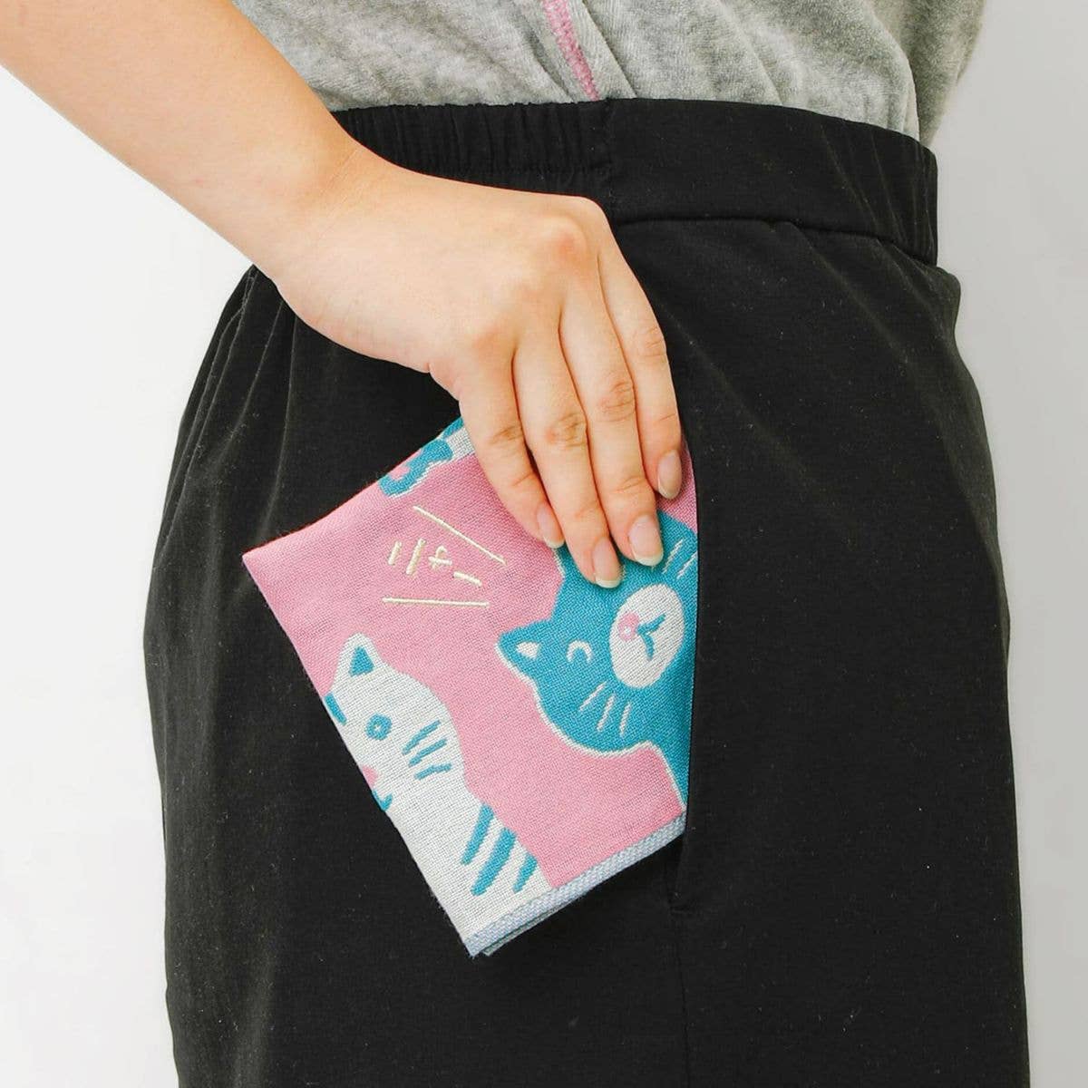 Retro Gauze Handkerchief With Embroidered Details