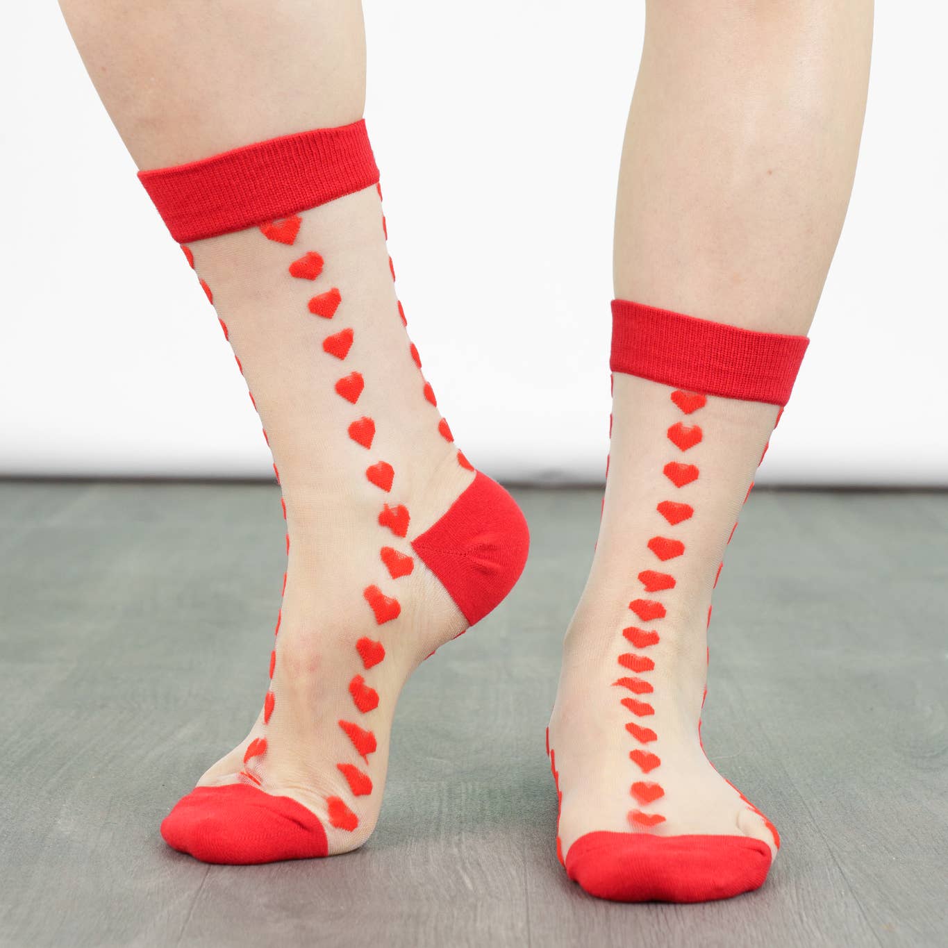 Women's Sheer Ankle Socks- Red, Heart