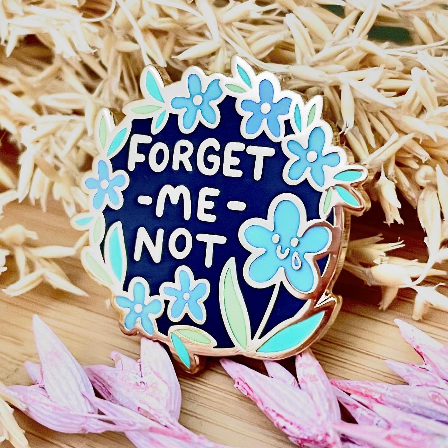 Forget Me Not Enamel Pin – Mimo