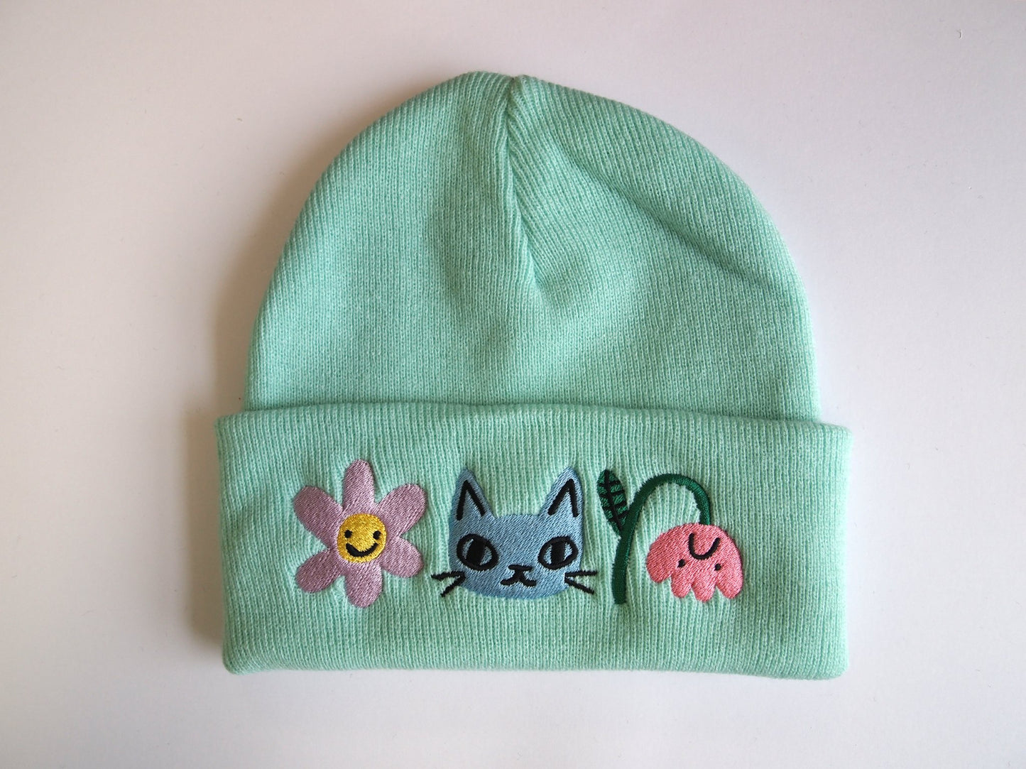 68de2f7800ddcb1087155c2d_beanie-flowersmint2-8_1764773397069.jpg