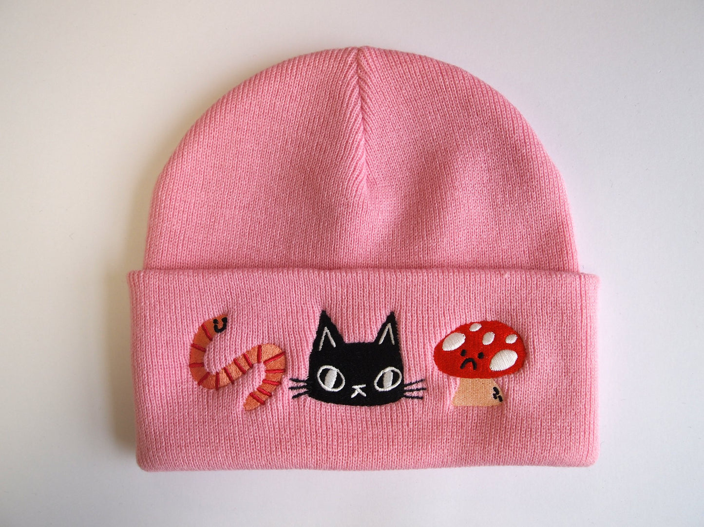 68de2f7800ddcb1087155c2d_beanie-wormpink-1_1764773220067.jpg