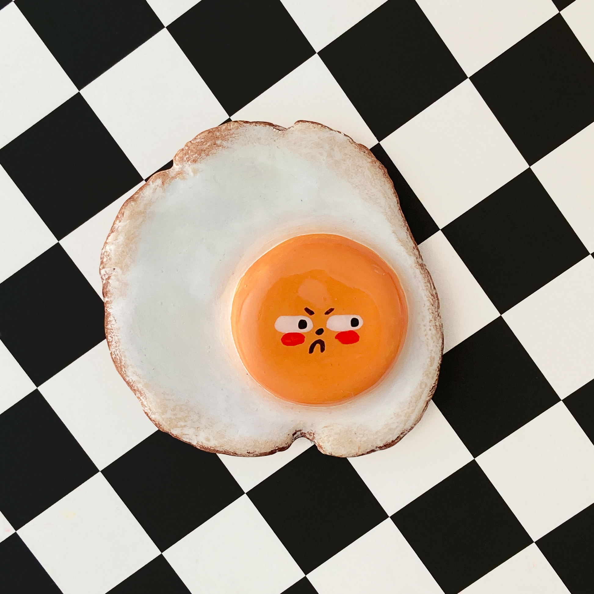 68de2f7800ddcb1087155c2d_grumpy-egg-3_1777132221699.png
