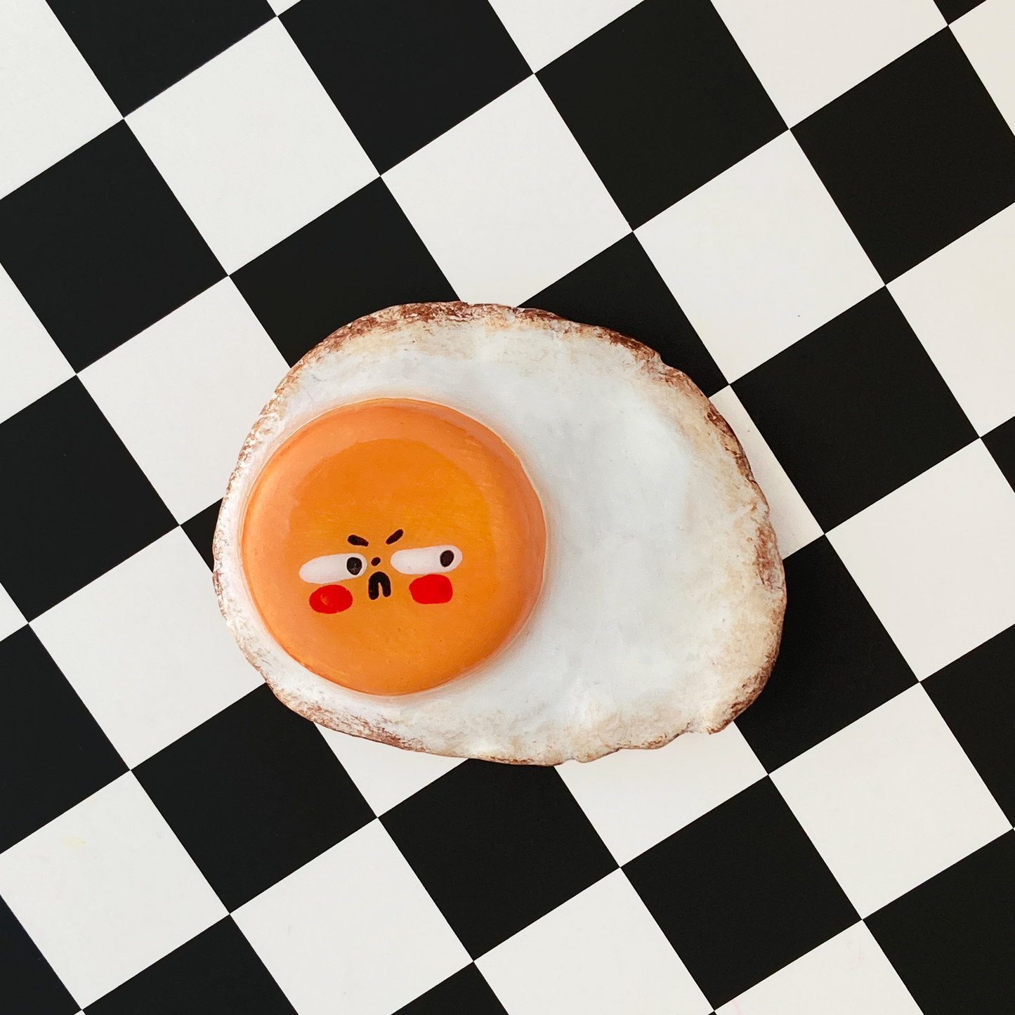 68de2f7800ddcb1087155c2d_grumpy-egg-4_1777132221697.png