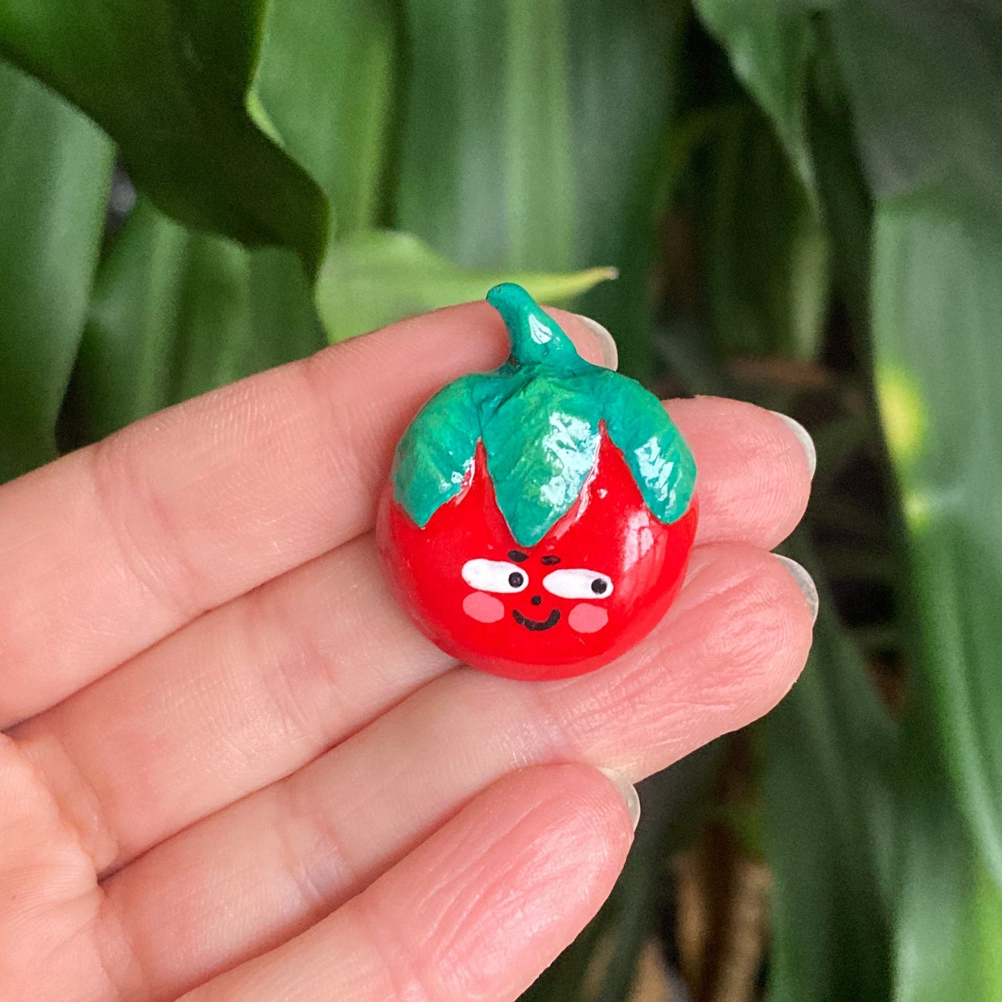 68de2f7800ddcb1087155c2d_happy-tomato_1768480247591.png