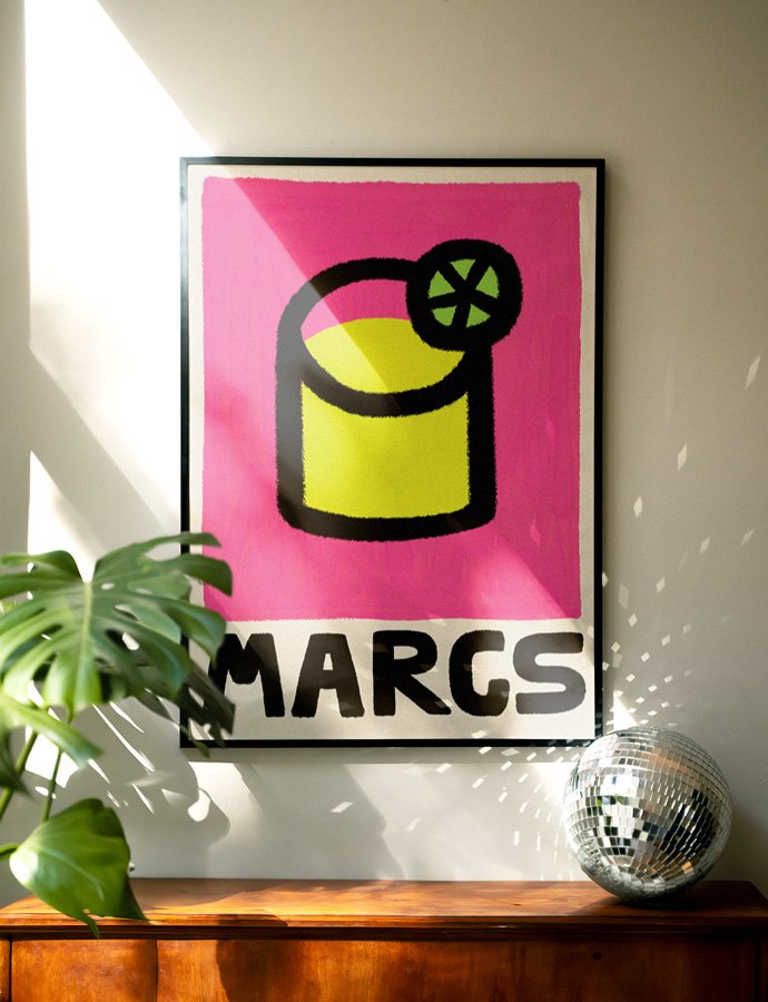 68de2f7800ddcb1087155c2d_margarita-cocktail-art-print-framed-living-room_1761772837686.jpg