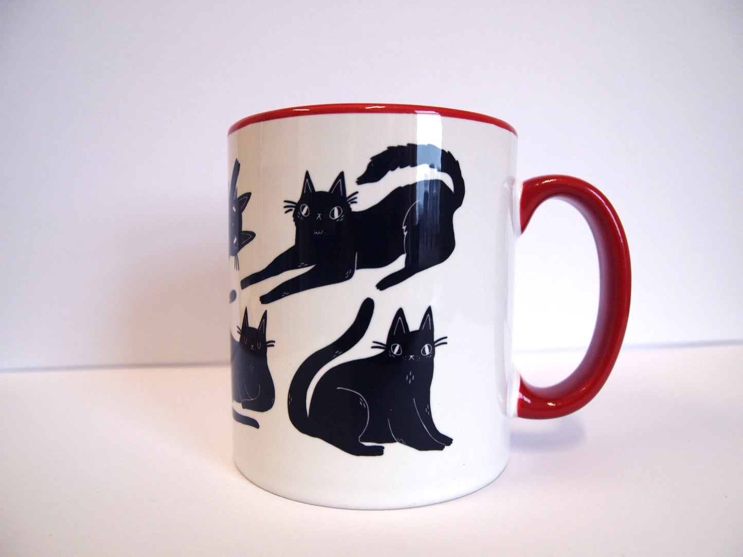 68de2f7800ddcb1087155c2d_mug-blackcats4_1771329292791.jpg