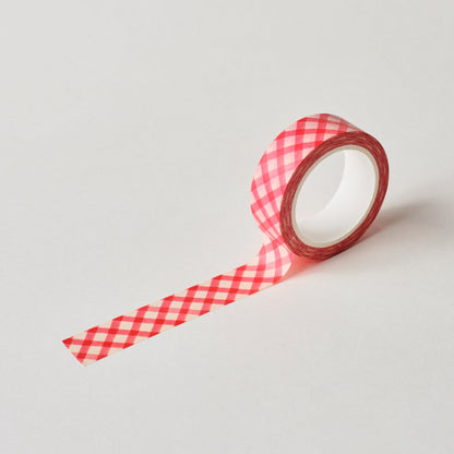68de2f7800ddcb1087155c2d_redgingham4_1776788941904.jpg