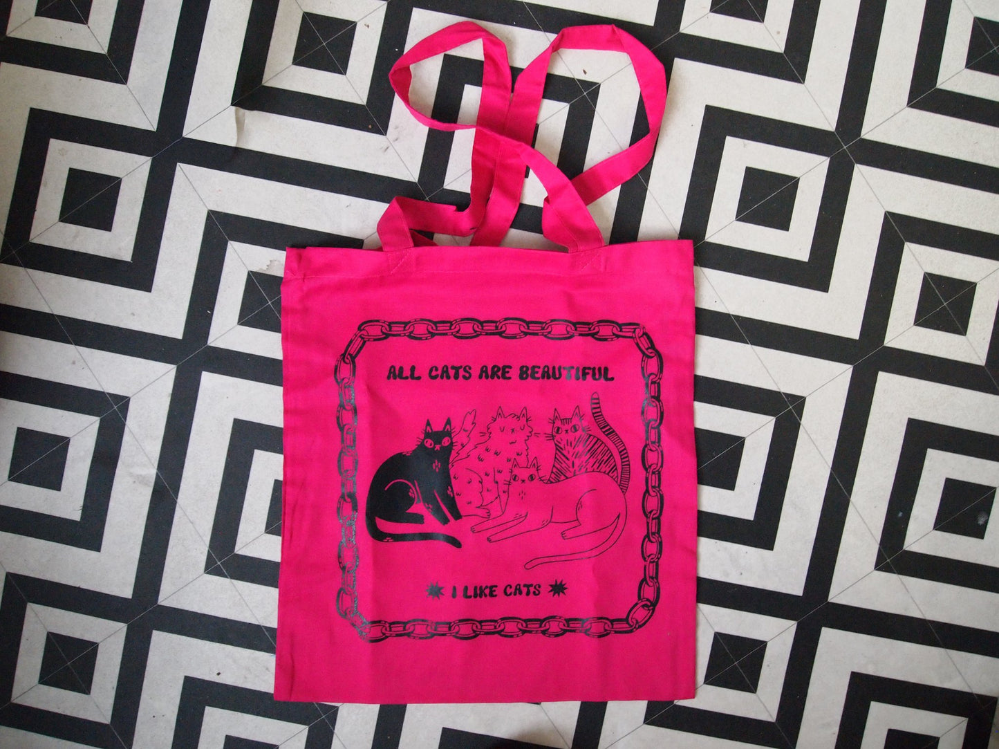 68de2f7800ddcb1087155c2d_tote-fuchsia1_1761926109879.jpg