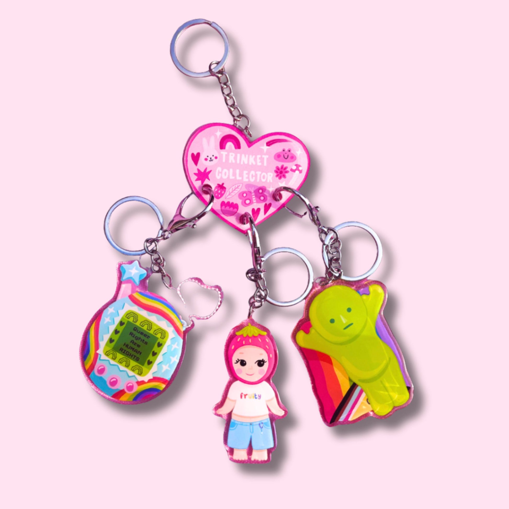 68de2f7800ddcb1087155c2d_trinket-collector-keychain-2_1760368689081.png