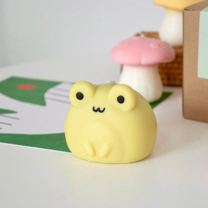 Round Froggy Soy Candle