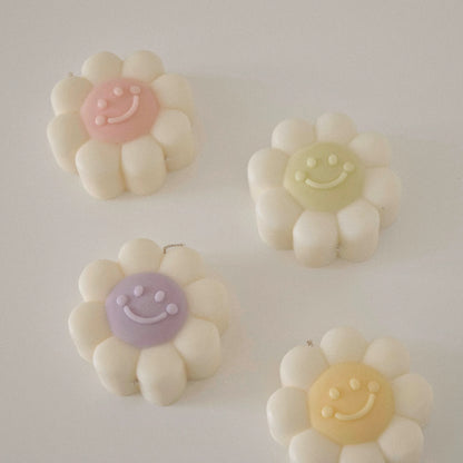 Smiley Flower Candle