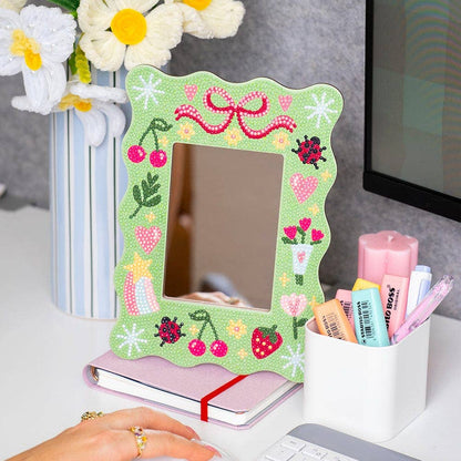 Tiny Treasures - Diamond Painting Mirror Frame Kit