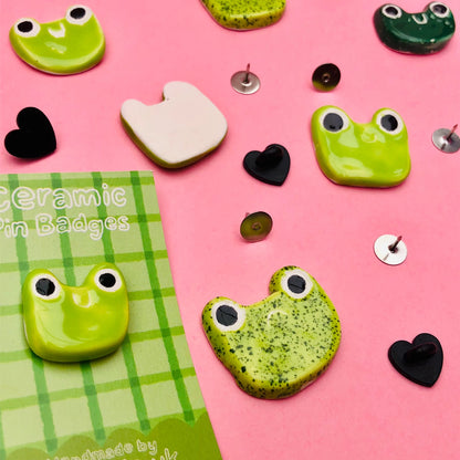 Wholesale Frog Ceramic Badge